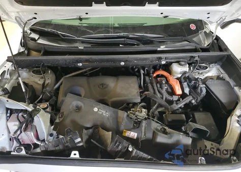 2025 Toyota Rav4 Xle from USA, damaged, VIN JTMRWRFV9SD278825